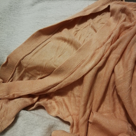 Smart Set Open Sleeves Tunic - Picture 3 of 4